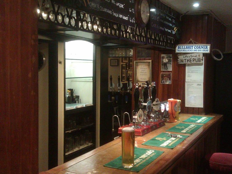 Public Bar counter. (Bar). Published on 15-12-2022 