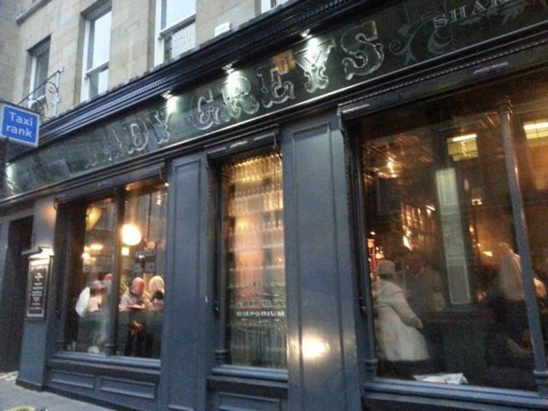 Lady Grey's Newcastle. (Pub, External). Published on 01-01-1970