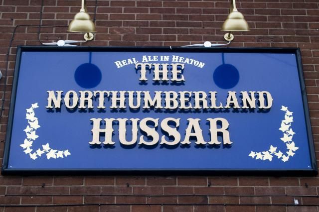 (Pub, External, Sign). Published on 18-10-2013