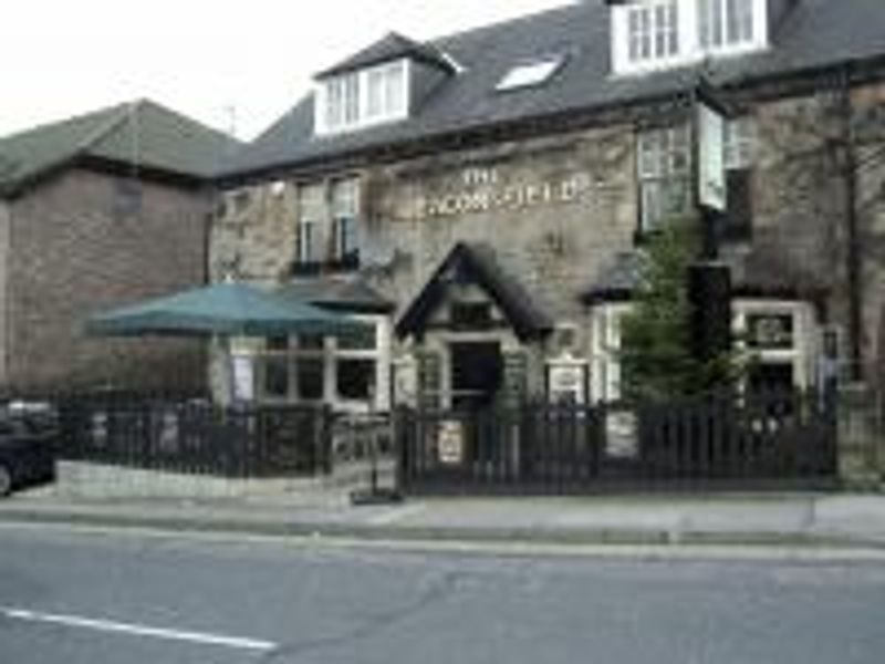 Beaconsfield at Low Fell. (Pub). Published on 01-01-1970 