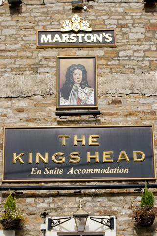 (Pub, External, Sign). Published on 01-01-1970