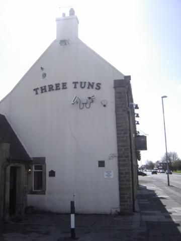 Three Tuns at Birtley. (Pub, External, Key). Published on 01-01-1970