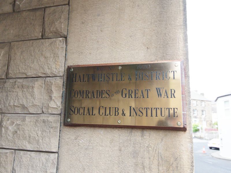 (Pub, Sign). Published on 01-01-1970 