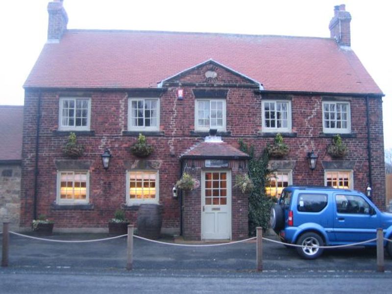 Beehive, Earsdon. (Pub, External). Published on 01-01-1970