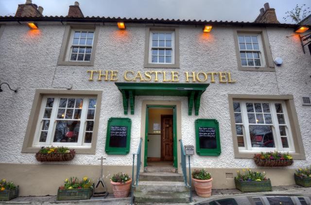Castle at Bamburgh. (Pub, External). Published on 01-01-1970