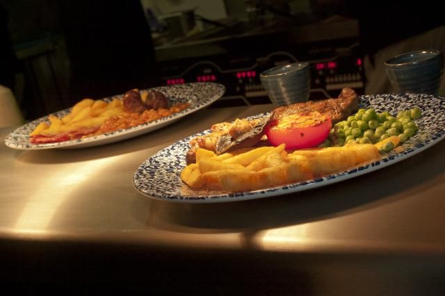 (Pub, Restaurant). Published on 18-10-2013