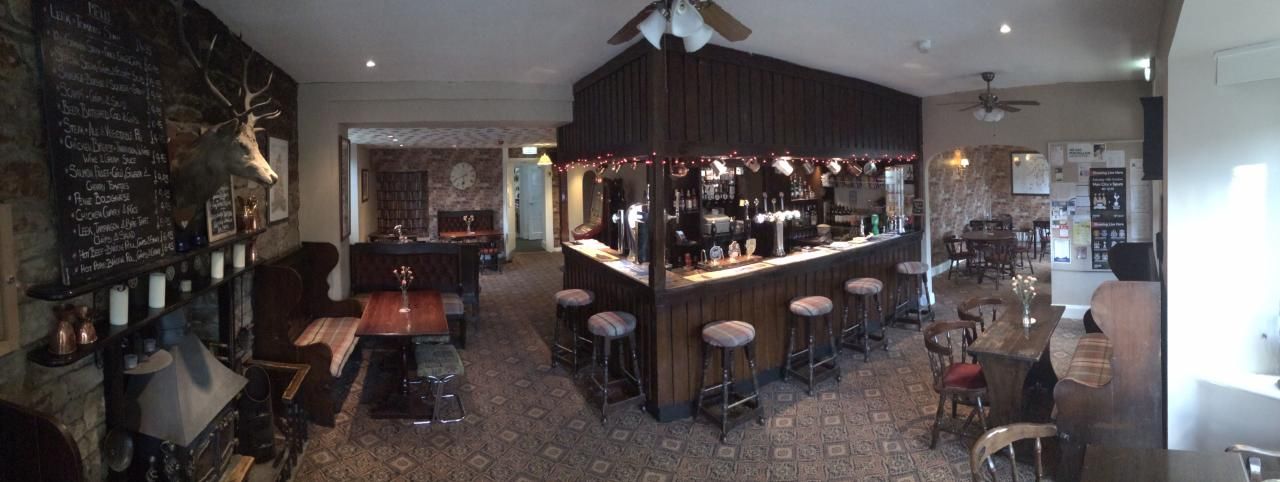 (Pub, Bar). Published on 01-01-1970