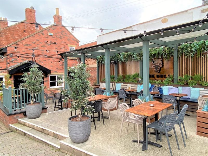 (Pub, External, Garden). Published on 01-01-1970