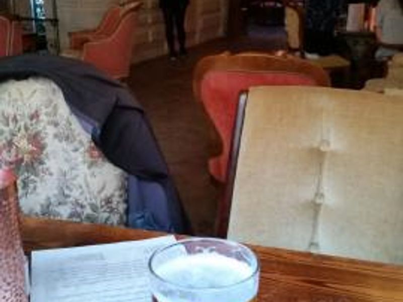 (Pub, Bar). Published on 01-01-1970