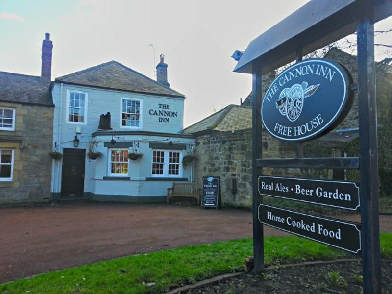 Cannon Inn, Earsdon. (Pub, External). Published on 01-01-1970