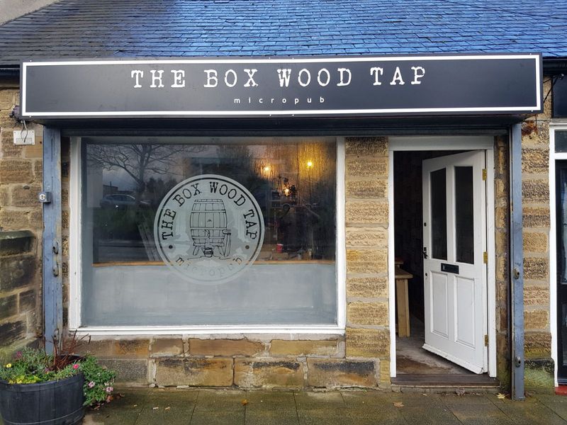 (Pub, External, Sign). Published on 01-01-1970