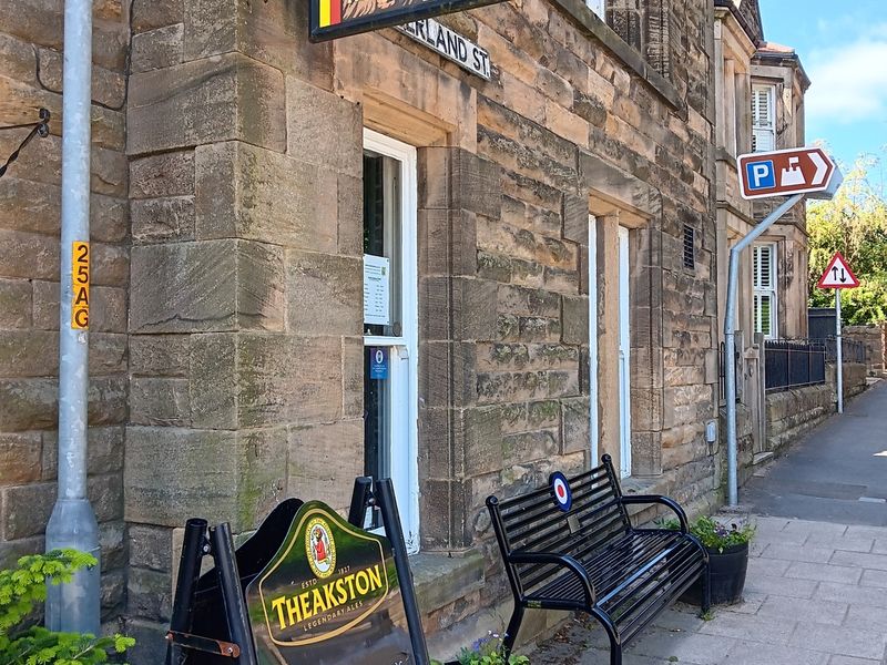 (Pub, External, Sign). Published on 06-04-2024