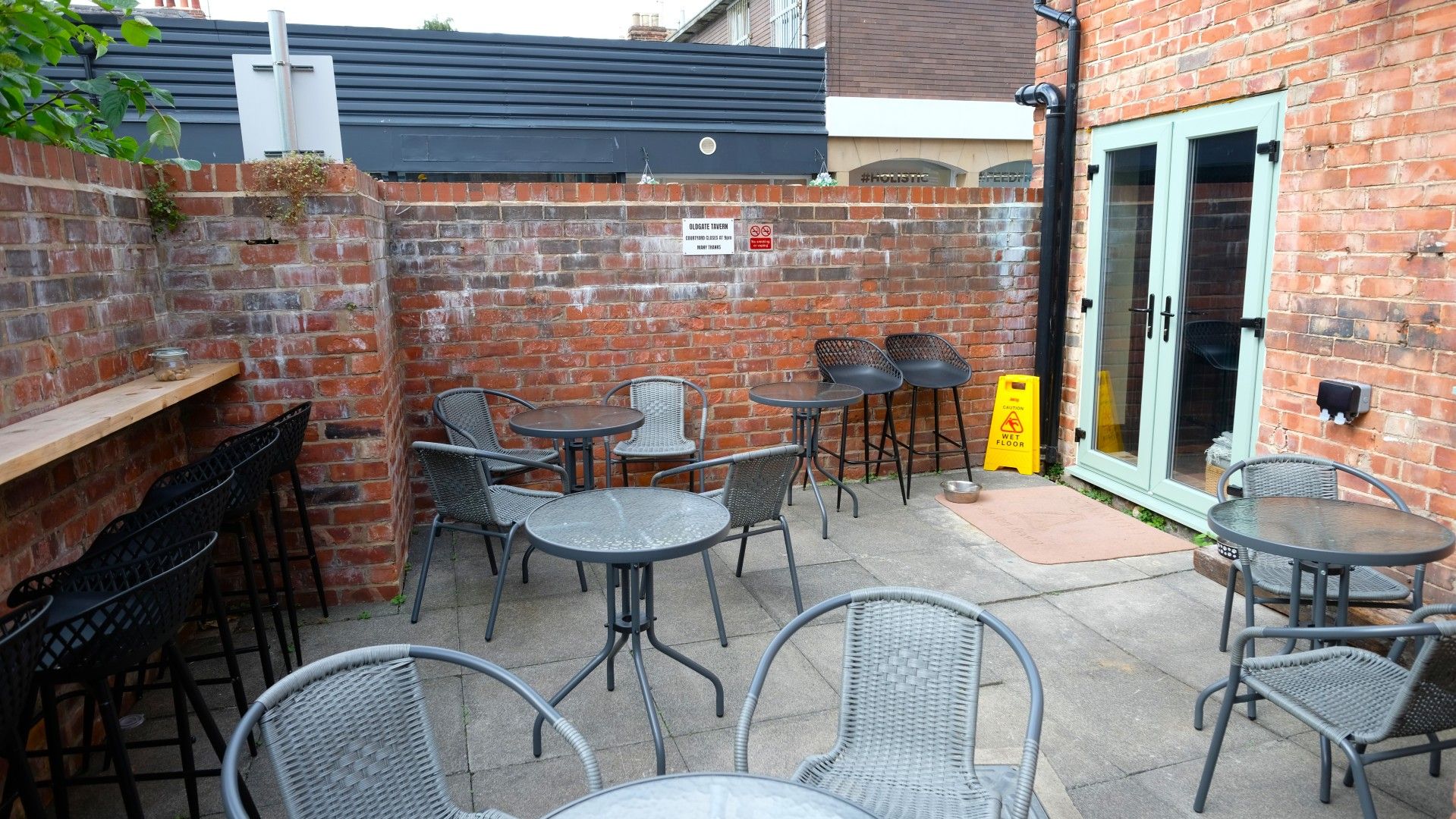 (Pub, Garden). Published on 20-09-2026