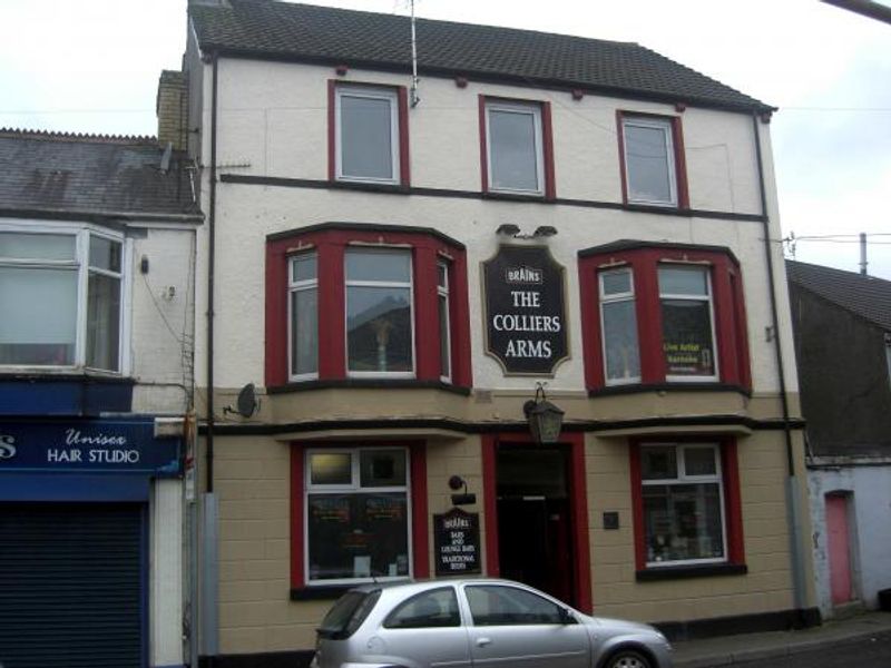 Colliers Arms, Aberkenfig. (Pub, External, Key). Published on 23-02-2014 