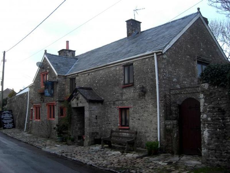 Laleston Inn, Laleston. (Pub, External, Key). Published on 26-01-2014