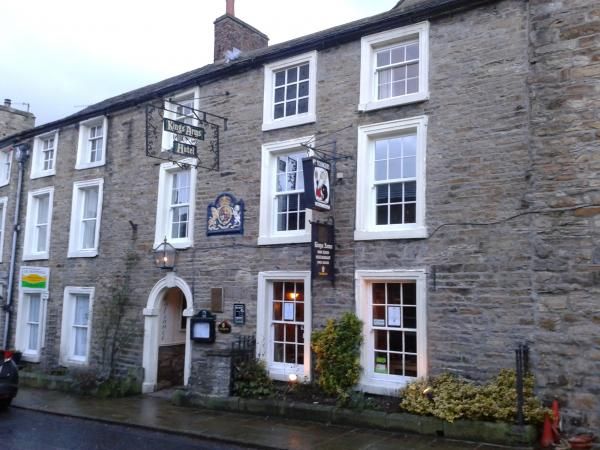 Kings Arms Askrigg. (Pub, External). Published on 22-02-2014