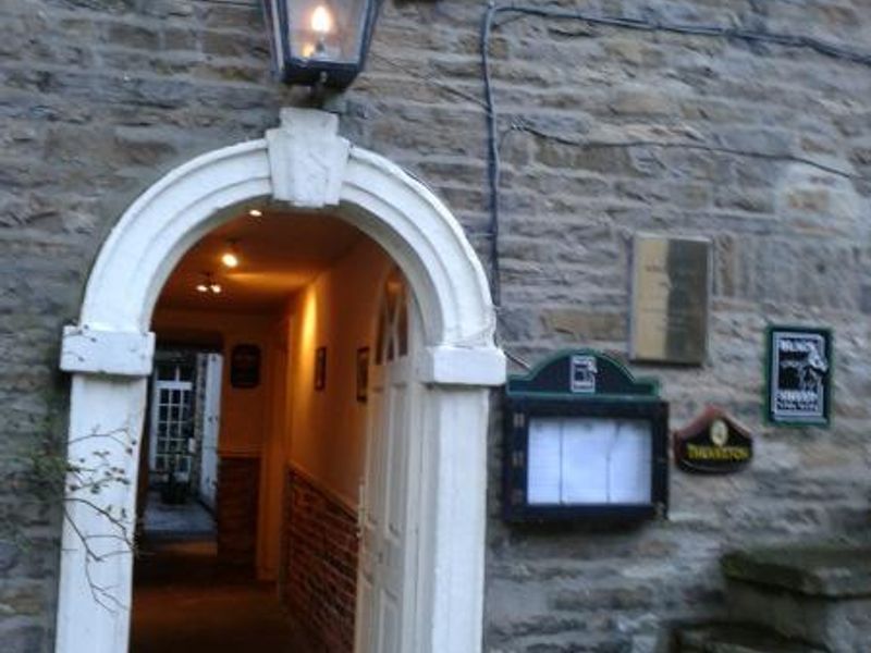 Kings Arms Askrigg. (External, Sign). Published on 22-02-2014