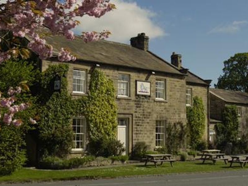 Blue Lion Inn, East Witton. (Pub, External). Published on 02-06-2014