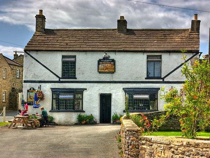 Pheasant Inn, Harmby. (Pub, External). Published on 02-06-2014