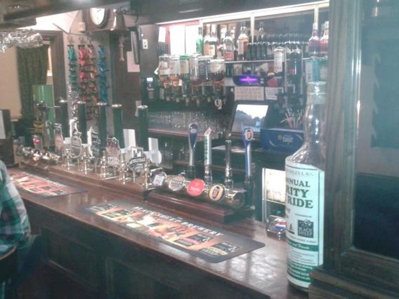 Fountain, Hawes. (Bar). Published on 10-01-2014