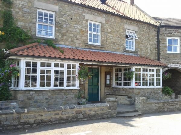 Counctryman's Inn, Hunton. (Pub). Published on 06-07-2014