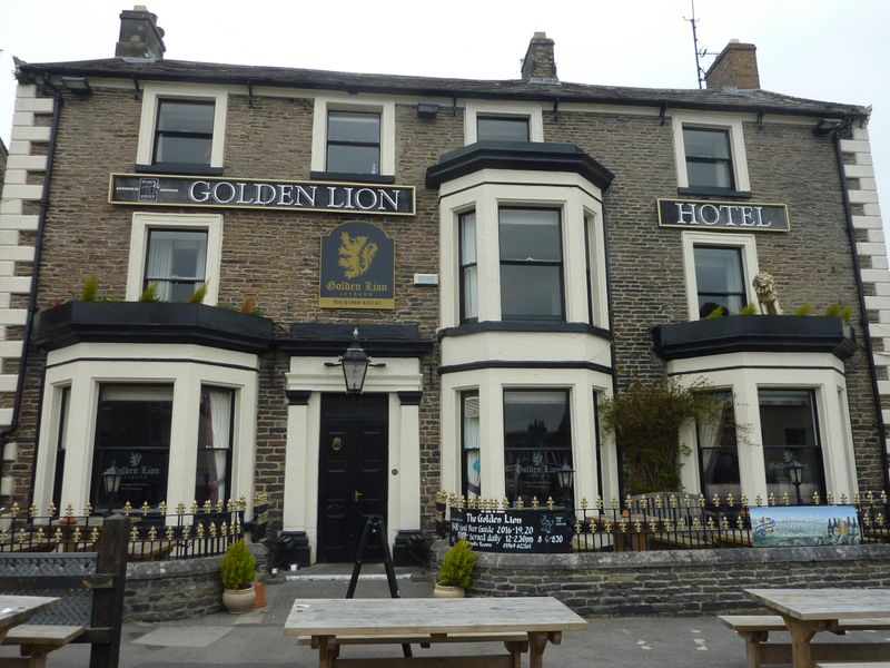 Golden Lion, Leyburn May 2022. (Pub, External, Key). Published on 29-06-2022