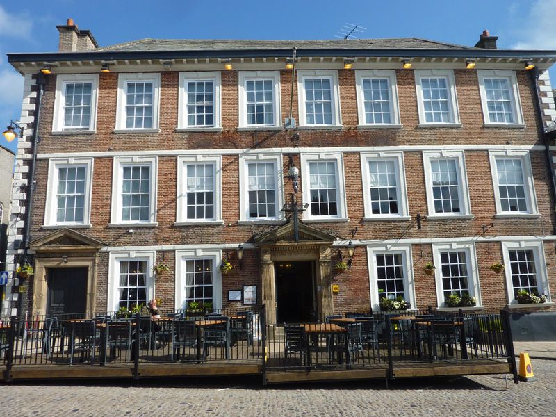 Kings Head, Richmond May 2022. (Pub, External, Key). Published on 29-06-2022