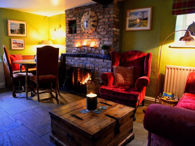 Castle Arms Snape interior 1. (Pub, Bar). Published on 26-05-2017 