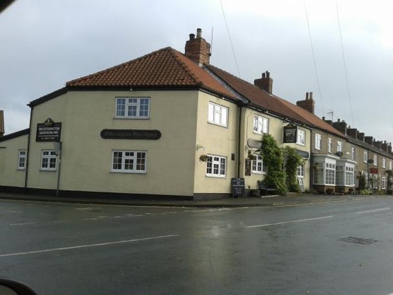 Otterington Shorthorn, South Otterington. (Pub, External). Published on 25-10-2013 