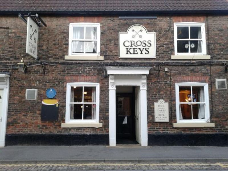 Cross Keys, Thirsk. (Pub, External). Published on 18-10-2013