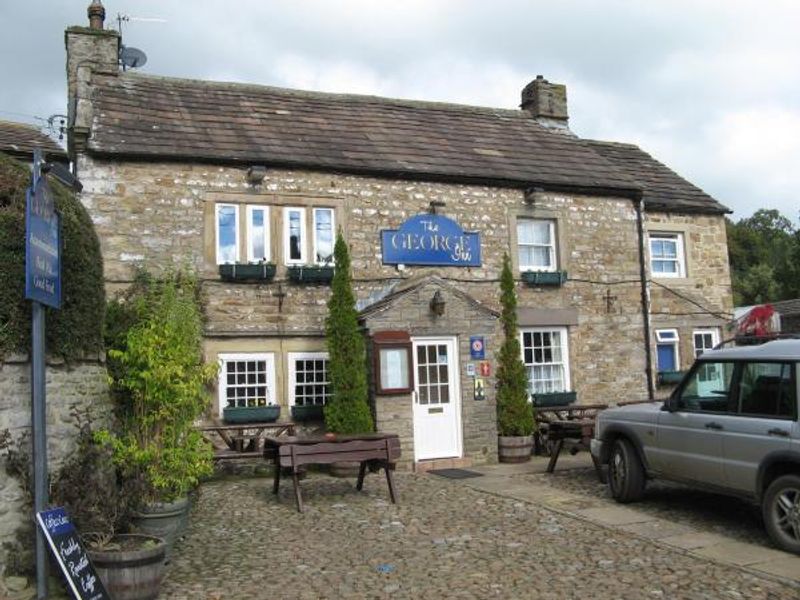 George Inn, Thoralby. (Pub, External). Published on 06-11-2013