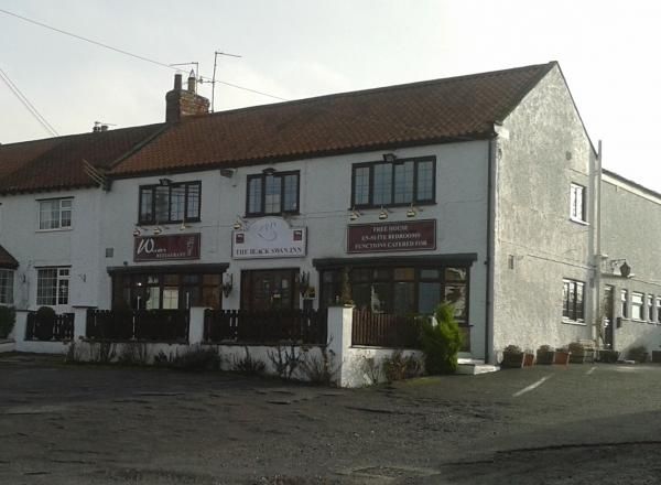 Black Swan, Thornton le Moor. (Pub, External). Published on 15-01-2014