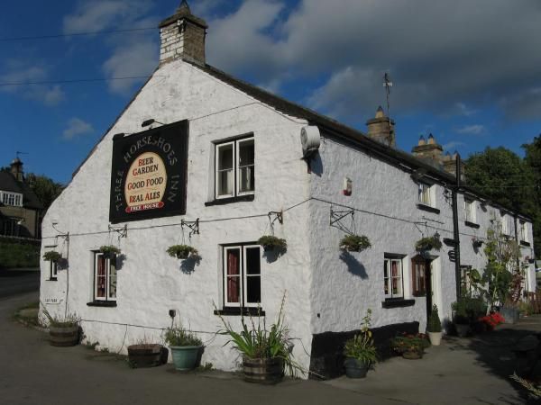 Three Horse Shoes, Wensley. (Pub, External). Published on 06-11-2013