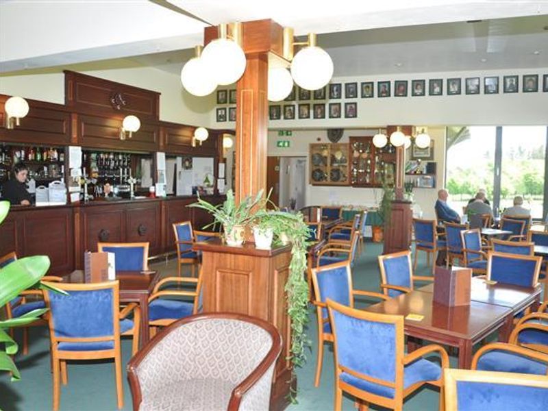 (Pub, Bar). Published on 13-06-2019 