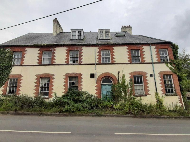 Exterior 2024. Published on 27-10-2024 