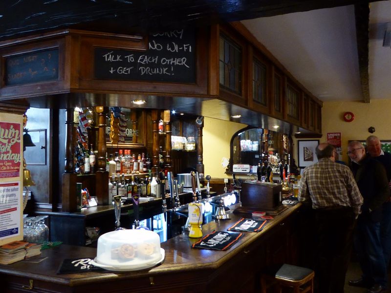 (Bar). Published on 14-03-2020