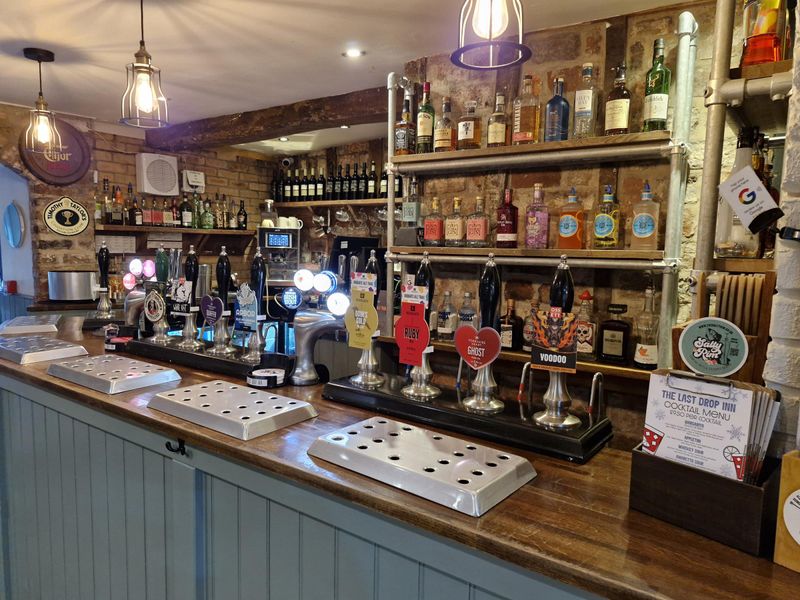 (Pub, Bar). Published on 27-01-2026 