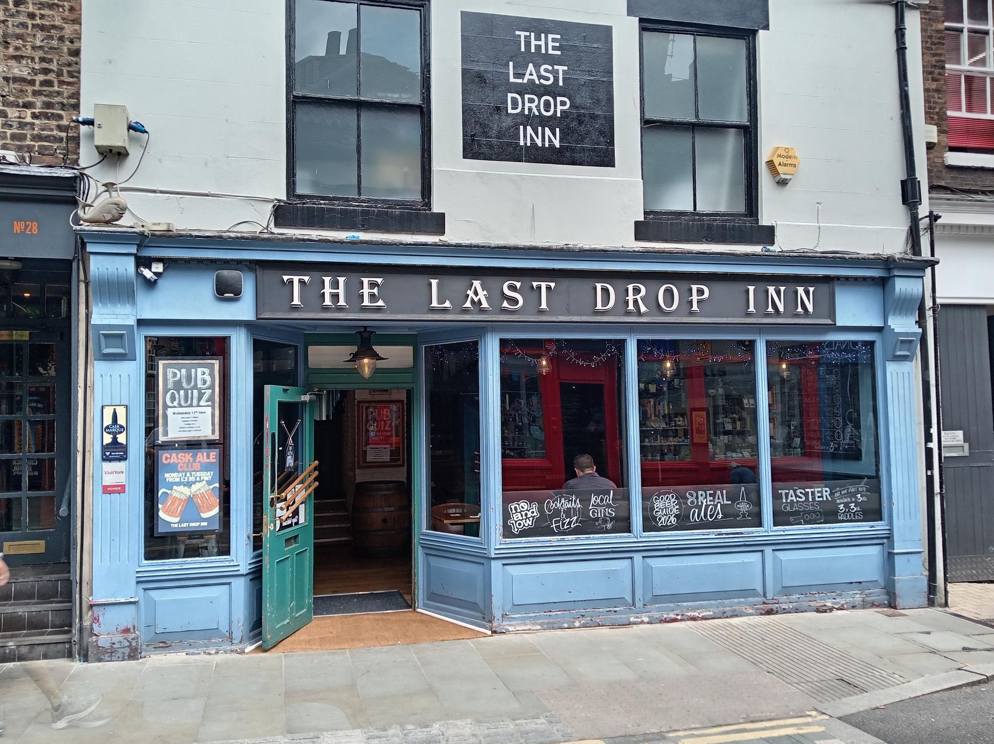 (Pub, External, Key). Published on 17-06-2026