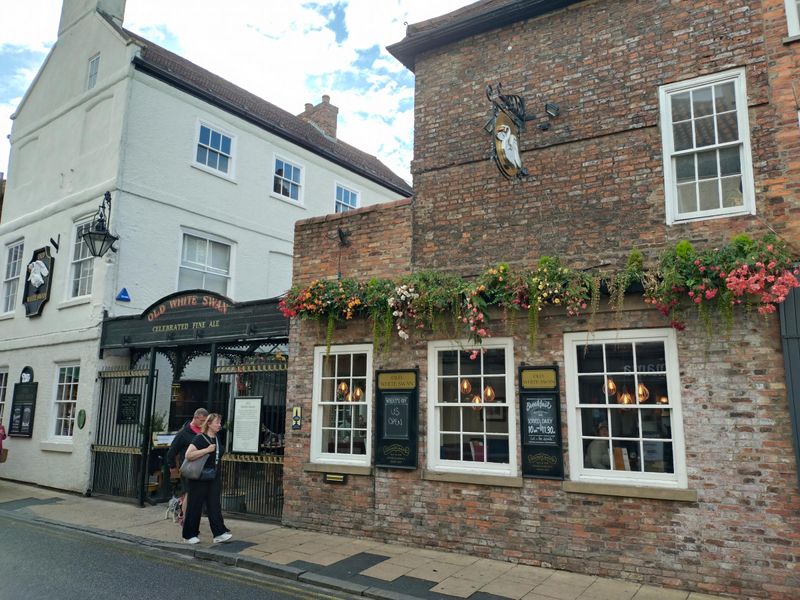 (Pub, External, Key). Published on 04-09-2025