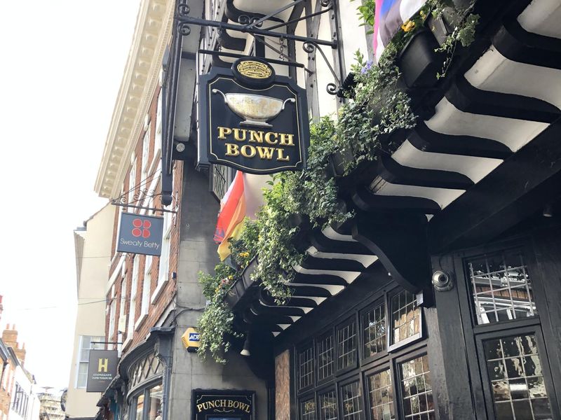 (Pub, External, Key). Published on 18-04-2023