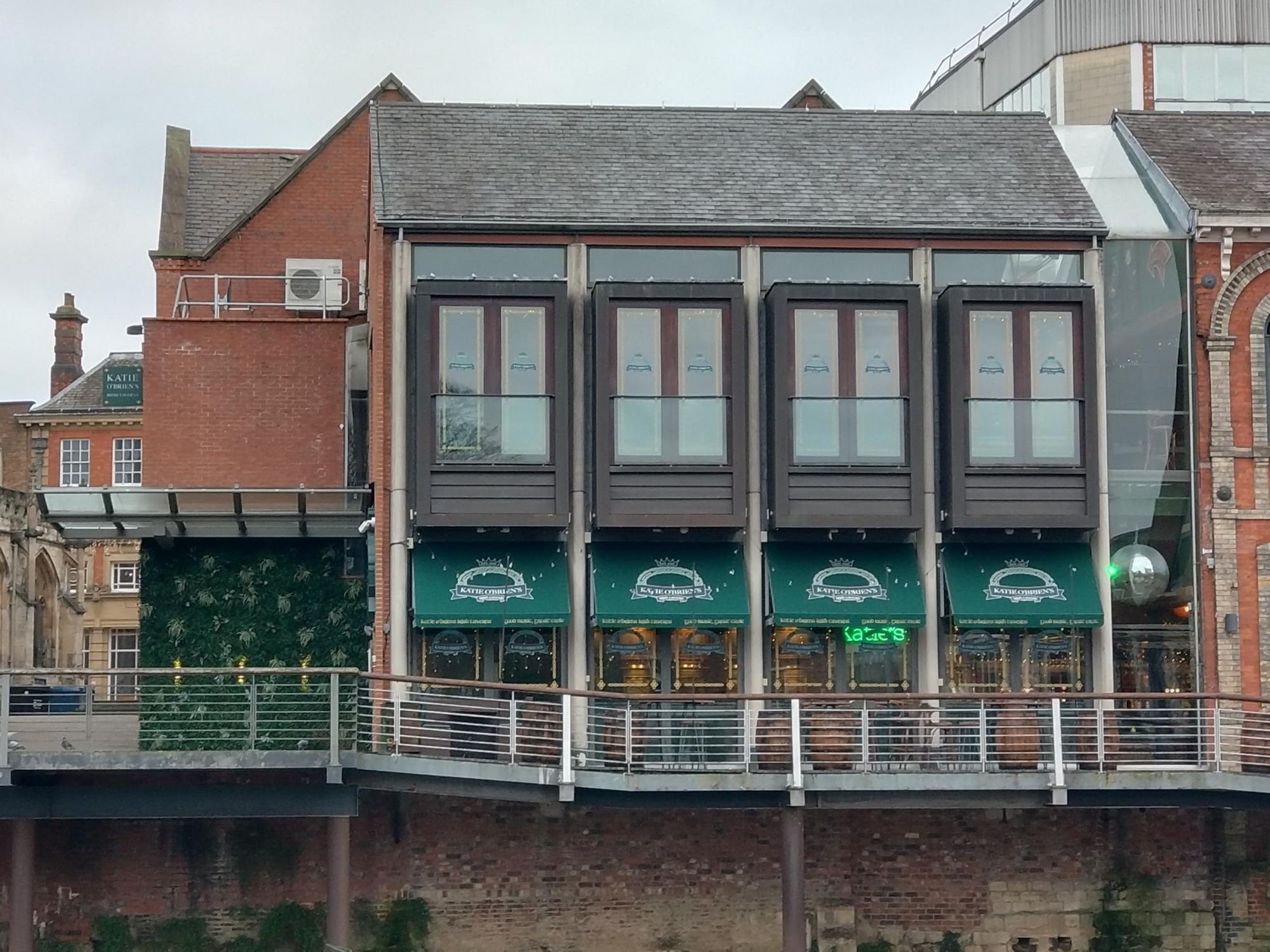 (Key). Published on 06-01-2026