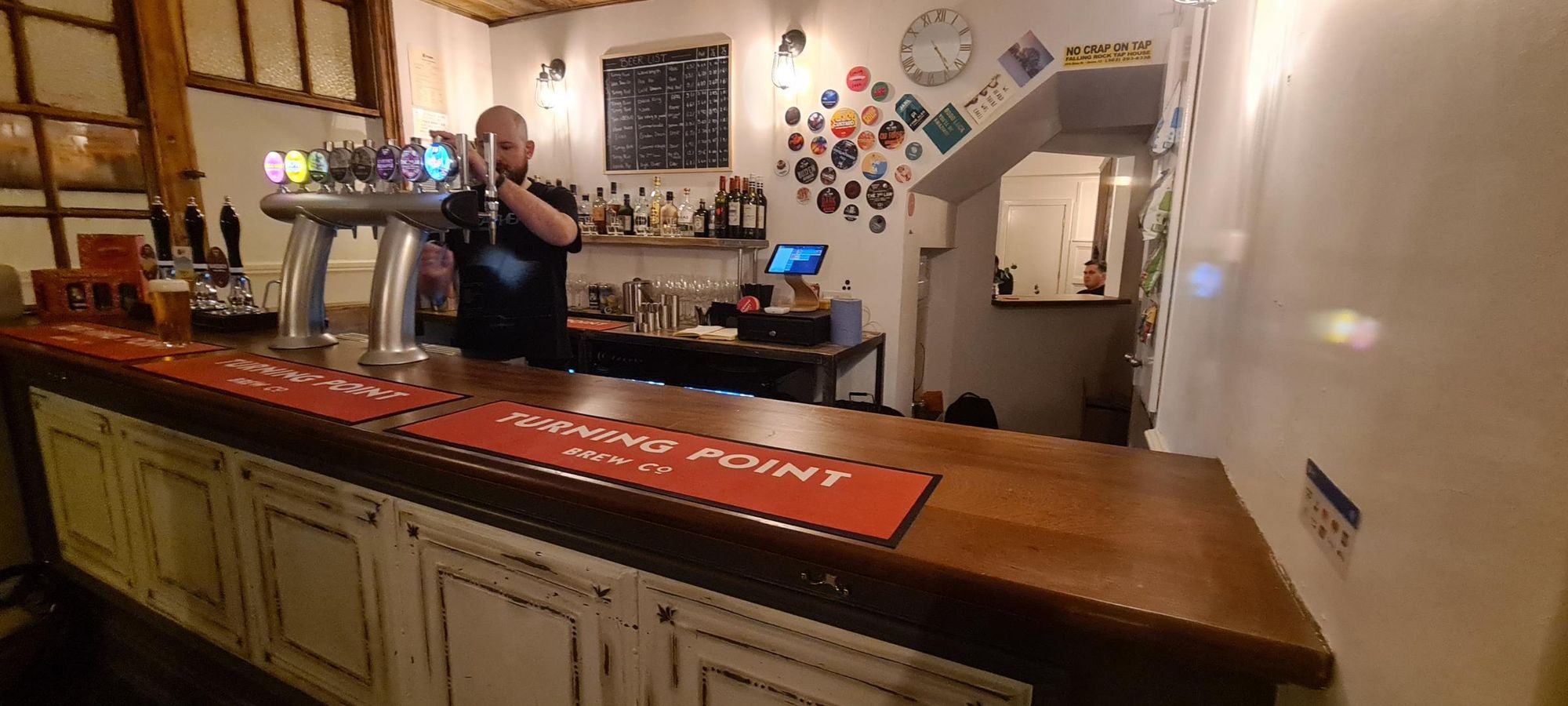Front bar. (Pub, Bar). Published on 31-01-2023