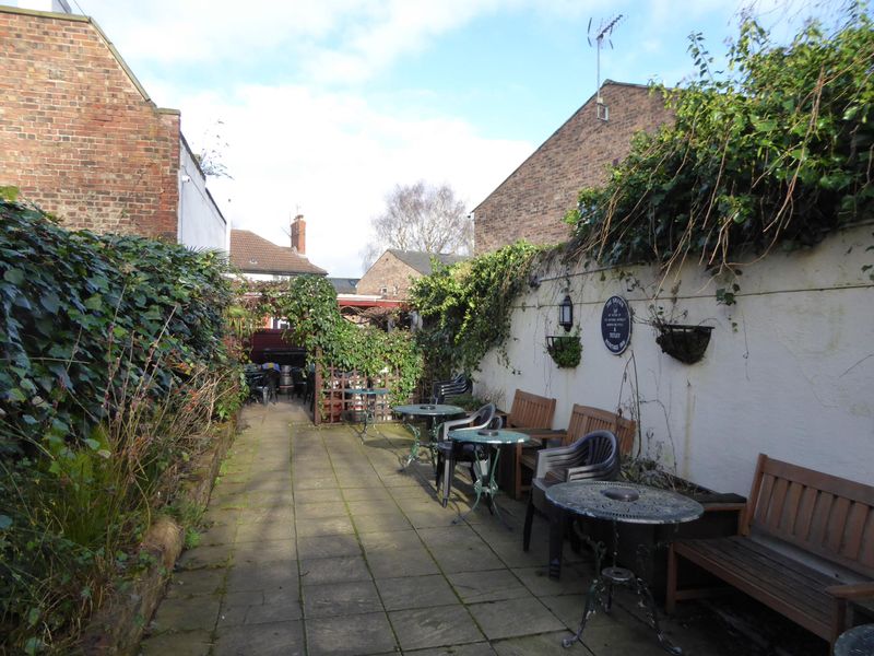 (Pub, External, Garden). Published on 20-02-2024 