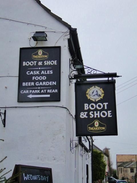 (Pub, Sign). Published on 02-01-2017
