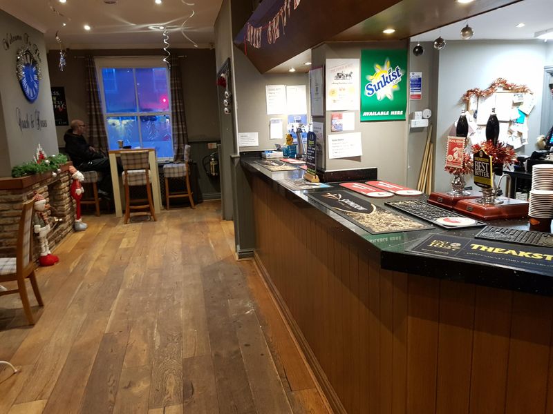 (Pub, Bar). Published on 20-12-2018