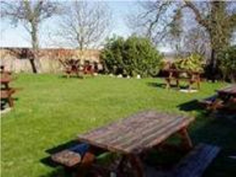 (Pub, Garden). Published on 14-06-2019 