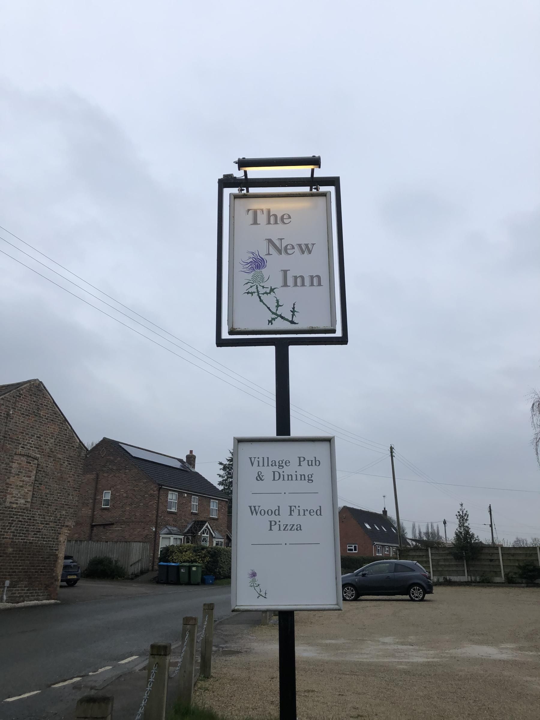(External, Sign). Published on 18-04-2023