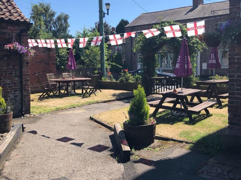 (Pub, Garden). Published on 14-06-2019