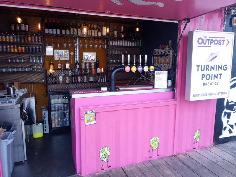 (Pub, Bar, Key). Published on 28-06-2022