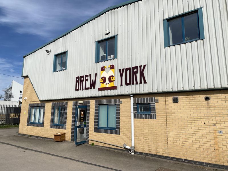 (Pub, Brewery, External). Published on 01-04-2024